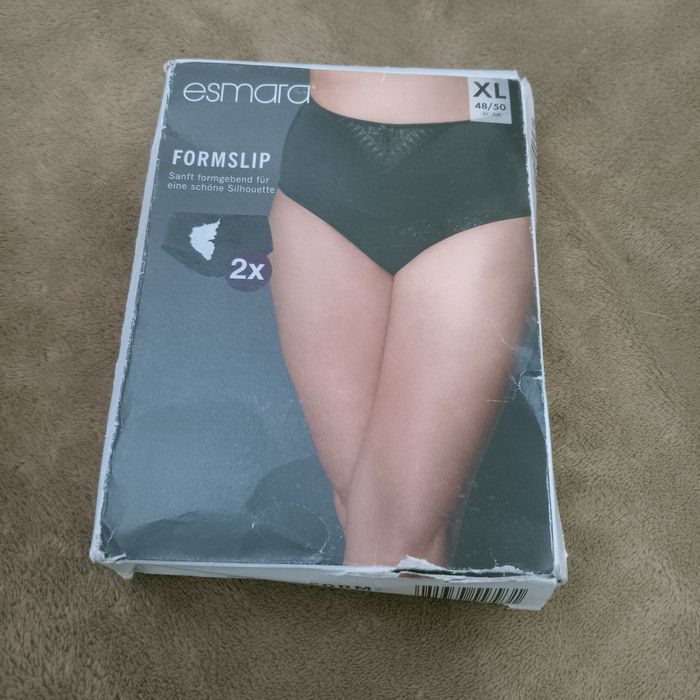 Трусики черние 50-52р.