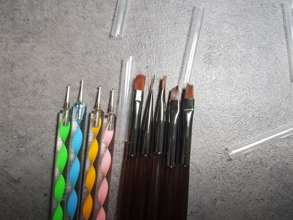 Zestaw do malowania tipsów manicure hybrydowego