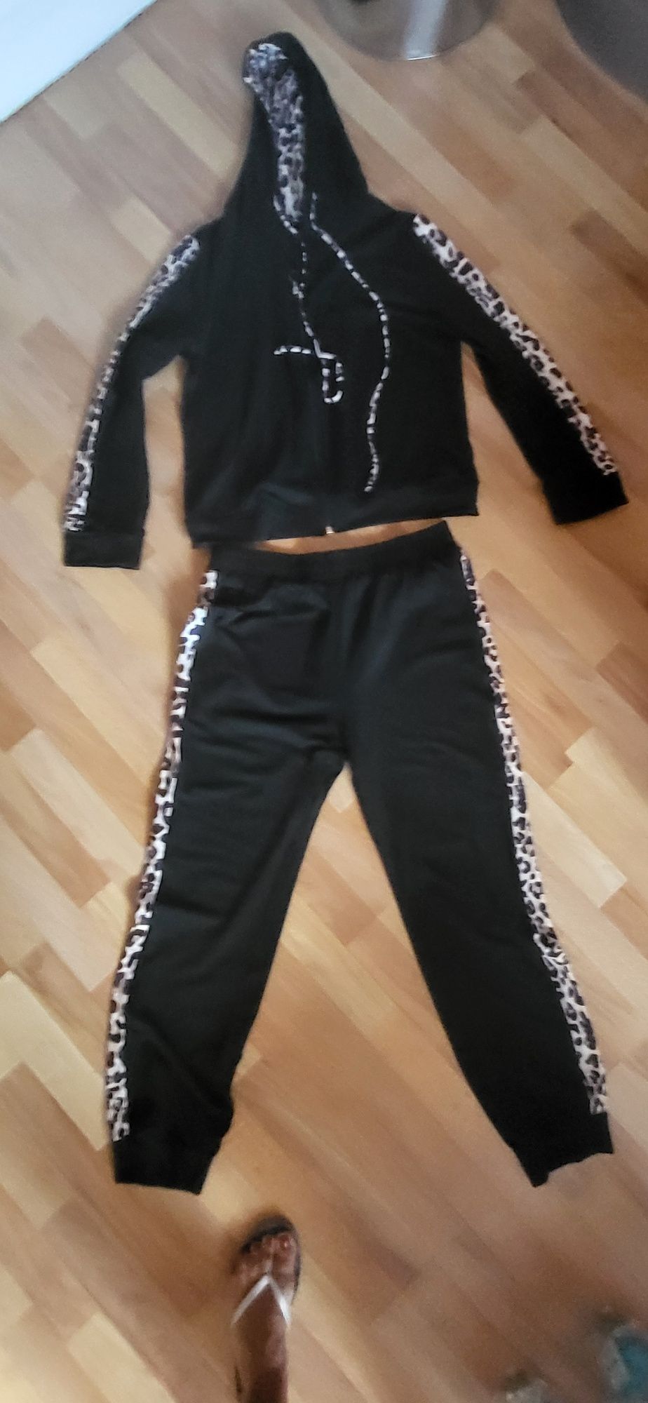 Dres nowy nie noszony