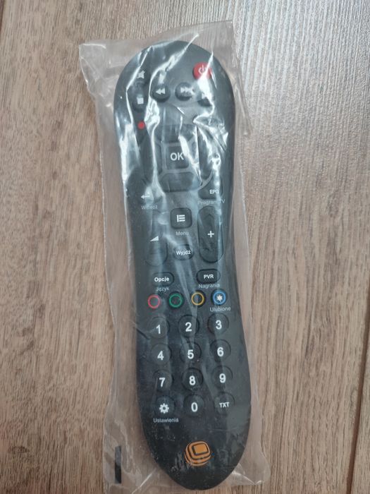Nowy oryginalny pilot do dekodera cyfrowego polsatu HD3000, EVOBOX HD