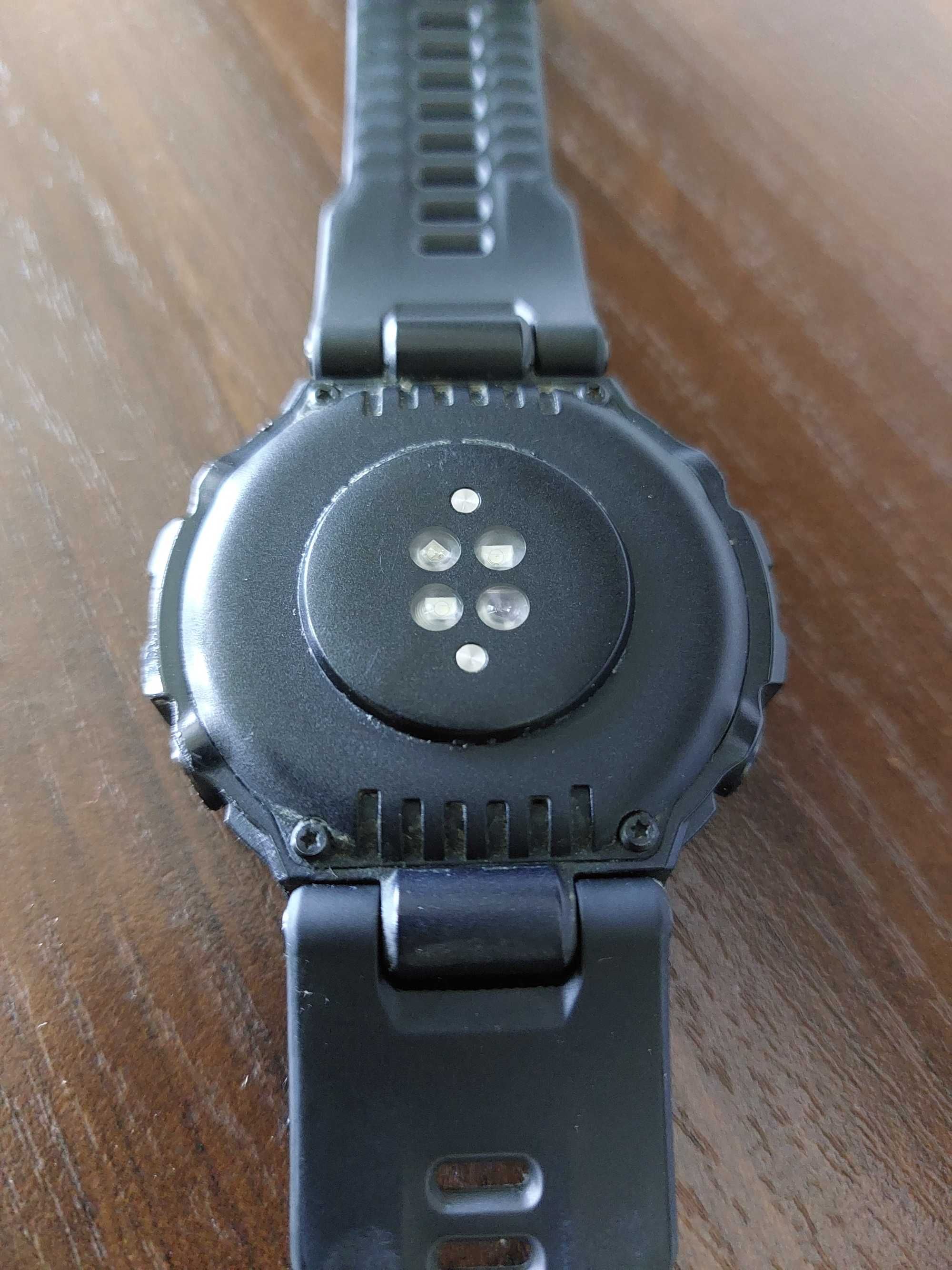 Смарт часы Amazfit T-rex Pro