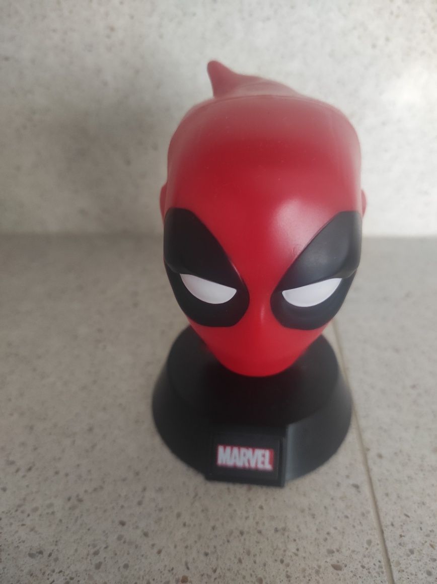 Deadpool icon pop - lâmpada
