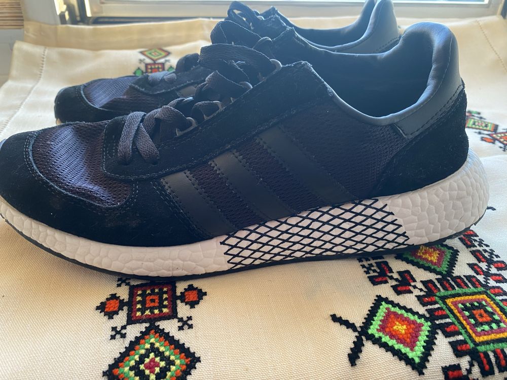 Кросівки Adidas