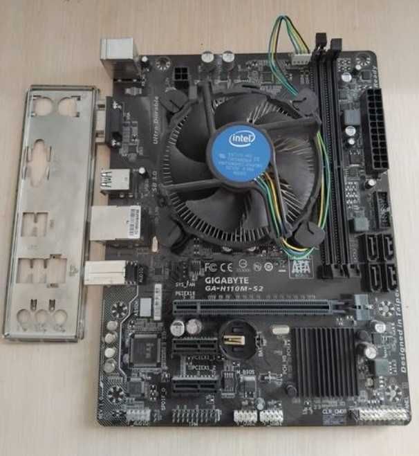 Gigabyte GA-H110M-S2 (s 1151) DDR4 + Intel Pentium G4560 3,5 ГГц
