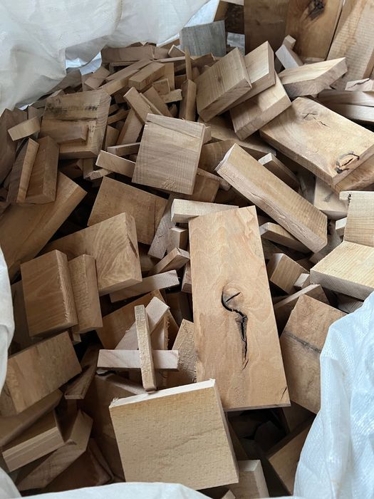 Сухі букові дрова