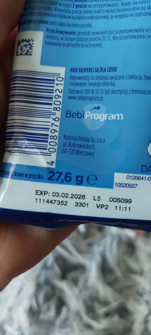 2 próbki mlek i jedno gotowe do spożycia
