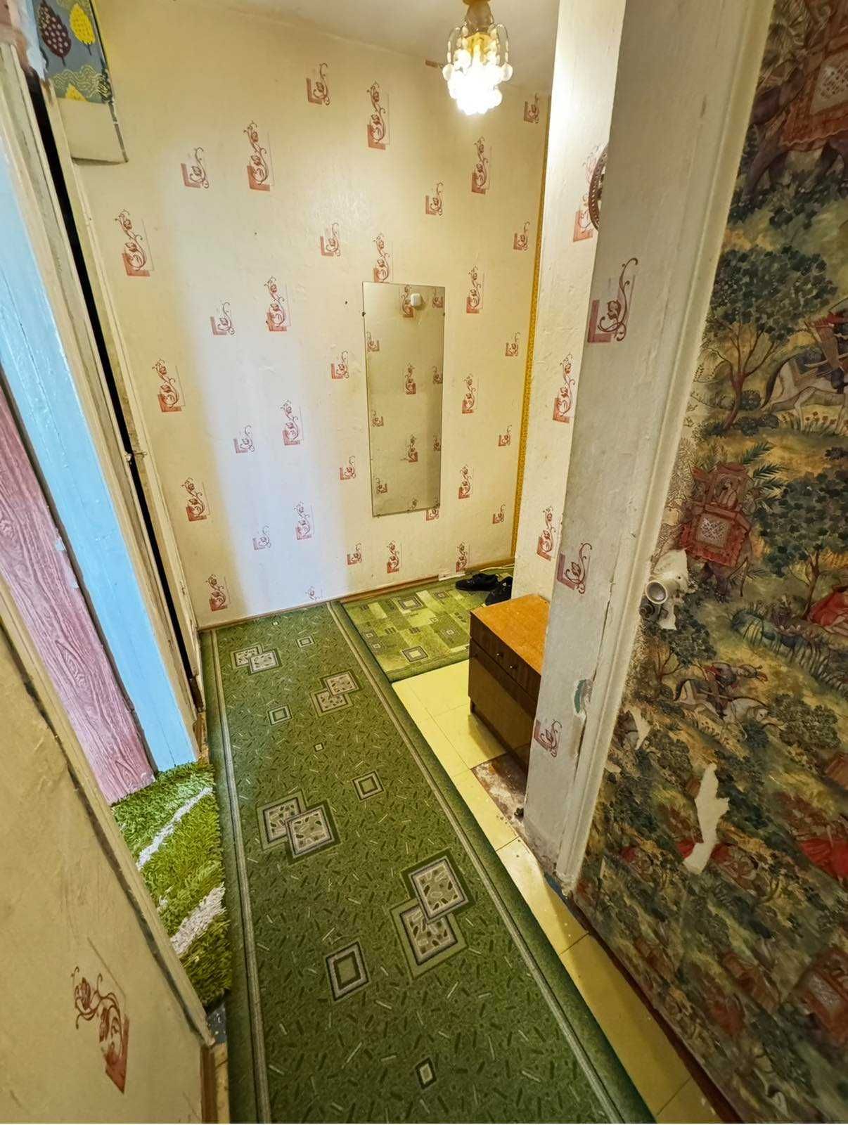 Продам 1-к квартиру на Строителей (Фрунзе), смт. Слобожанское/Днепр