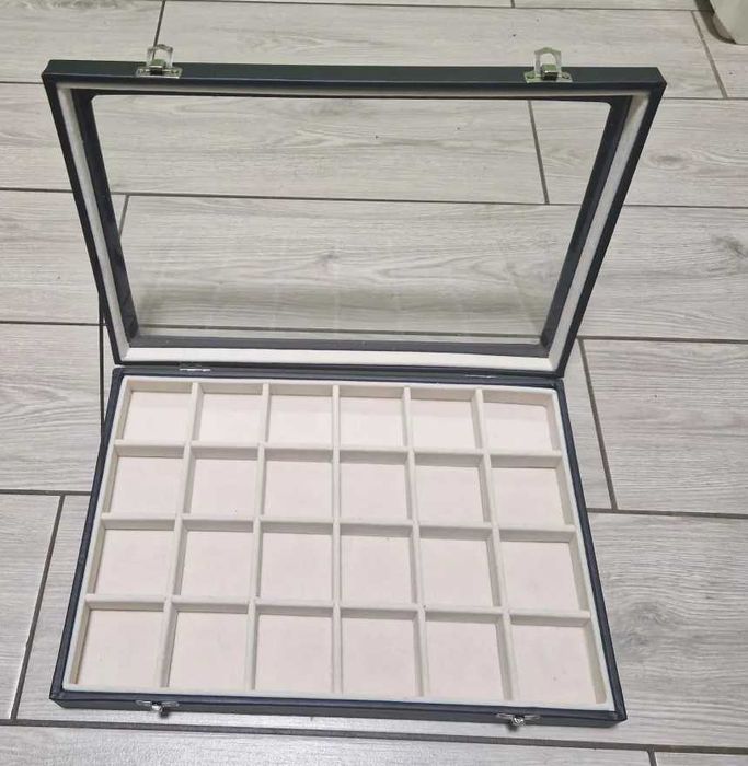 Szkatułka organizer na biżuterię