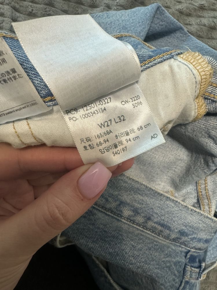 Жіночі джинси  levis 501 27/32