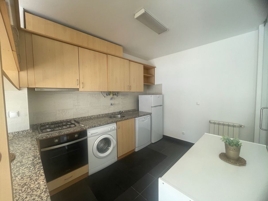 T0 com garagem a 2 min da UBI