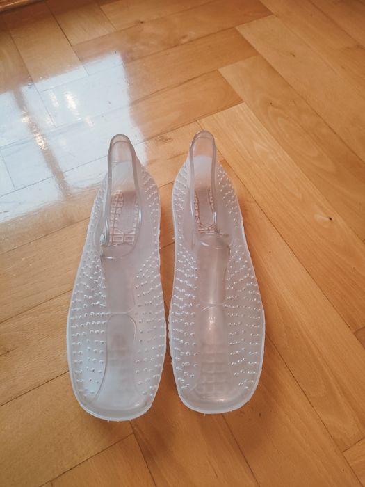 Buty damskie 37 do wody Cresssi, przeźroczyste
