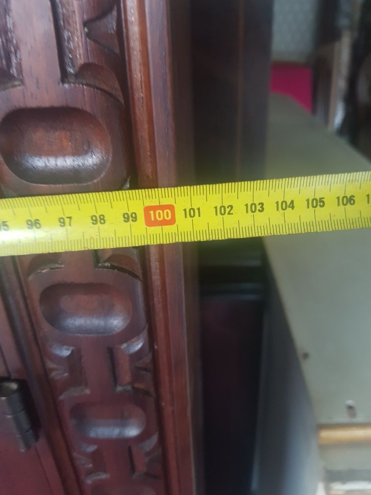 Roupeiro, guarda fatos