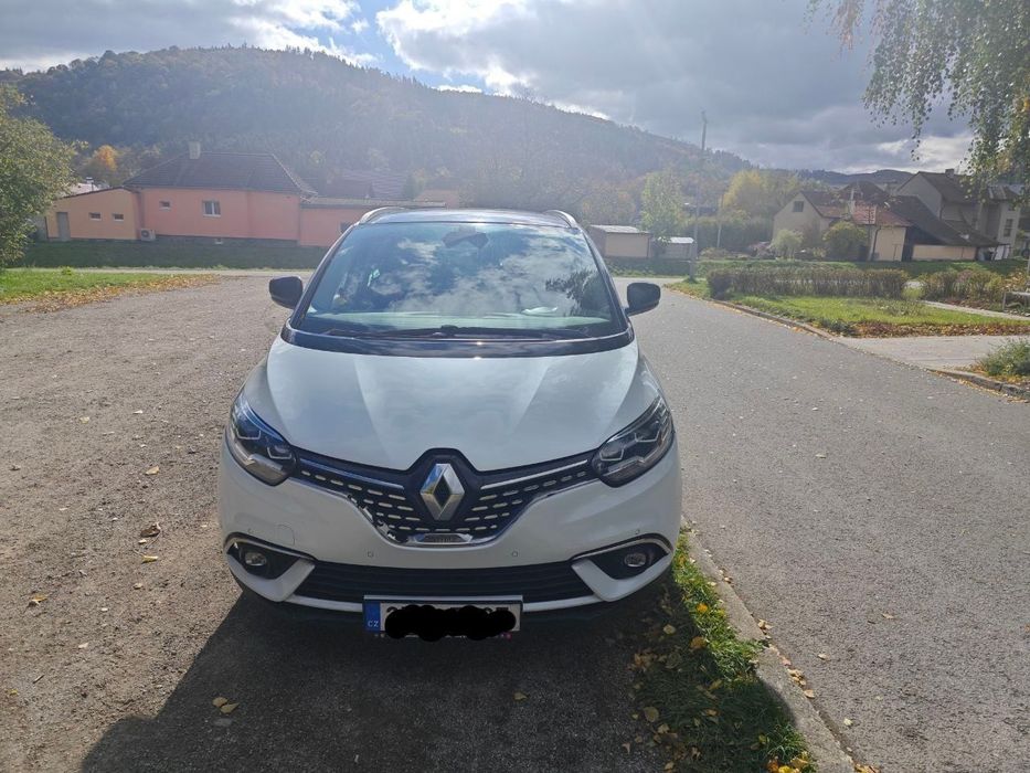 Renoult grand scenic initiale paris 2018 мотор 1.5 7 мест