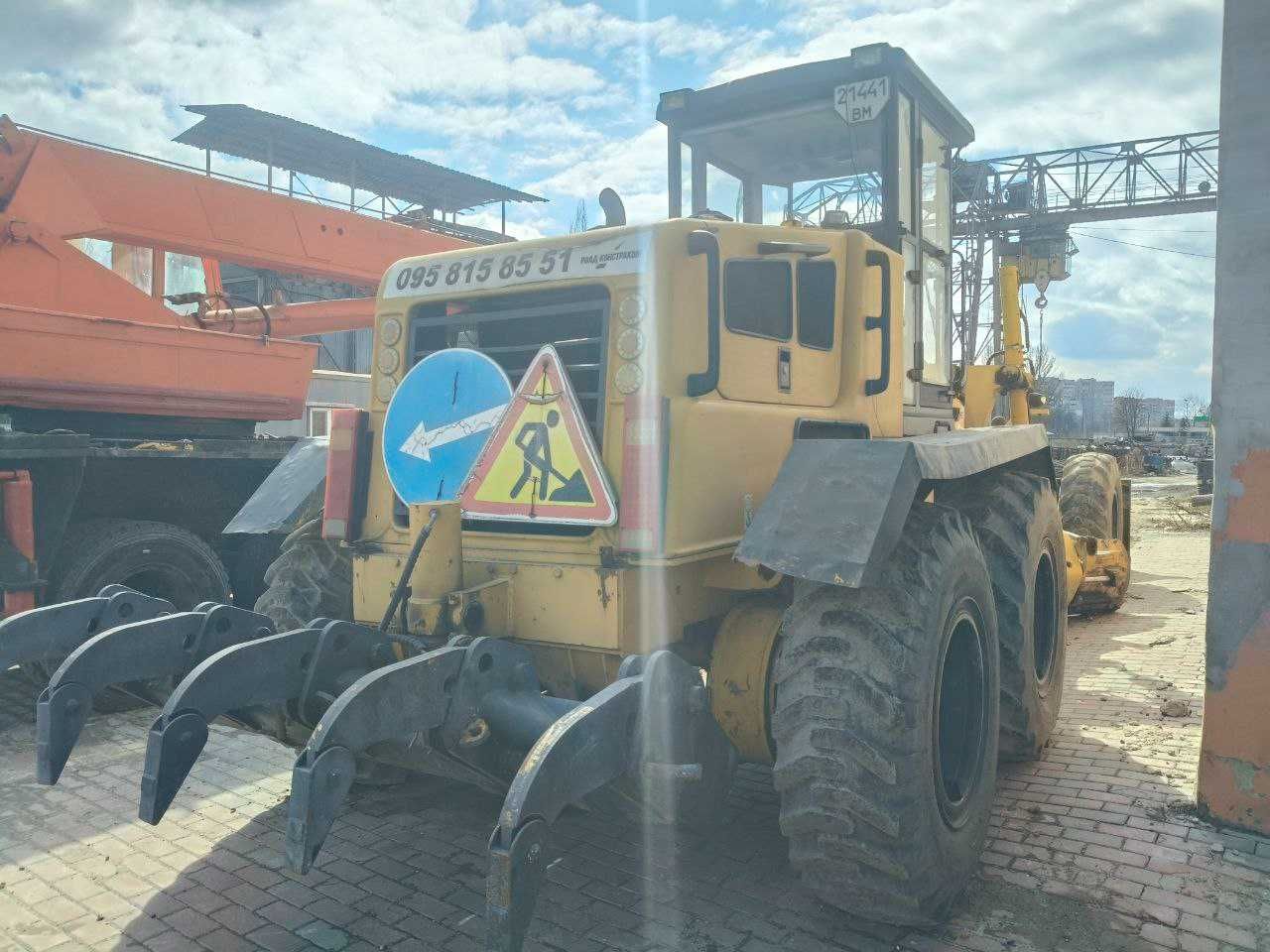 Автогрейдер Changlin PY165C
