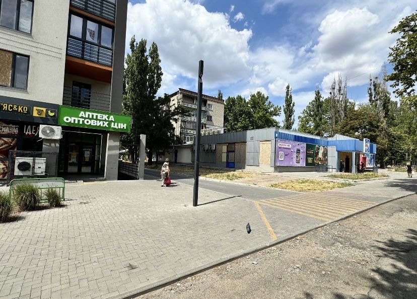 Продажа нового помещения пр.Героев Украины 290м 170000$