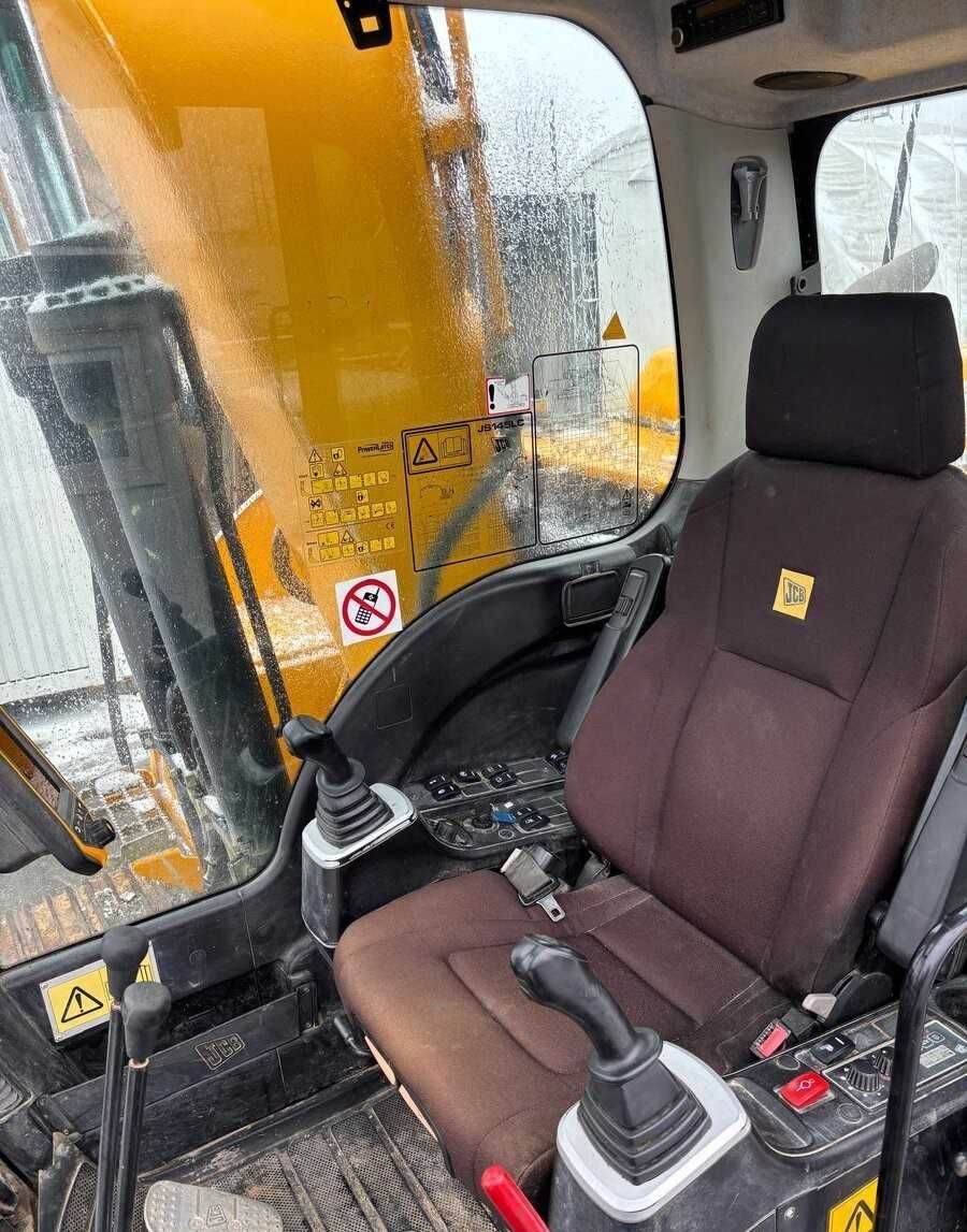 JCB145, Гусеничний екскаватор JCB 145 LC, JCB