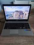 Laptop Samsung, sprawny, model NP275E5E