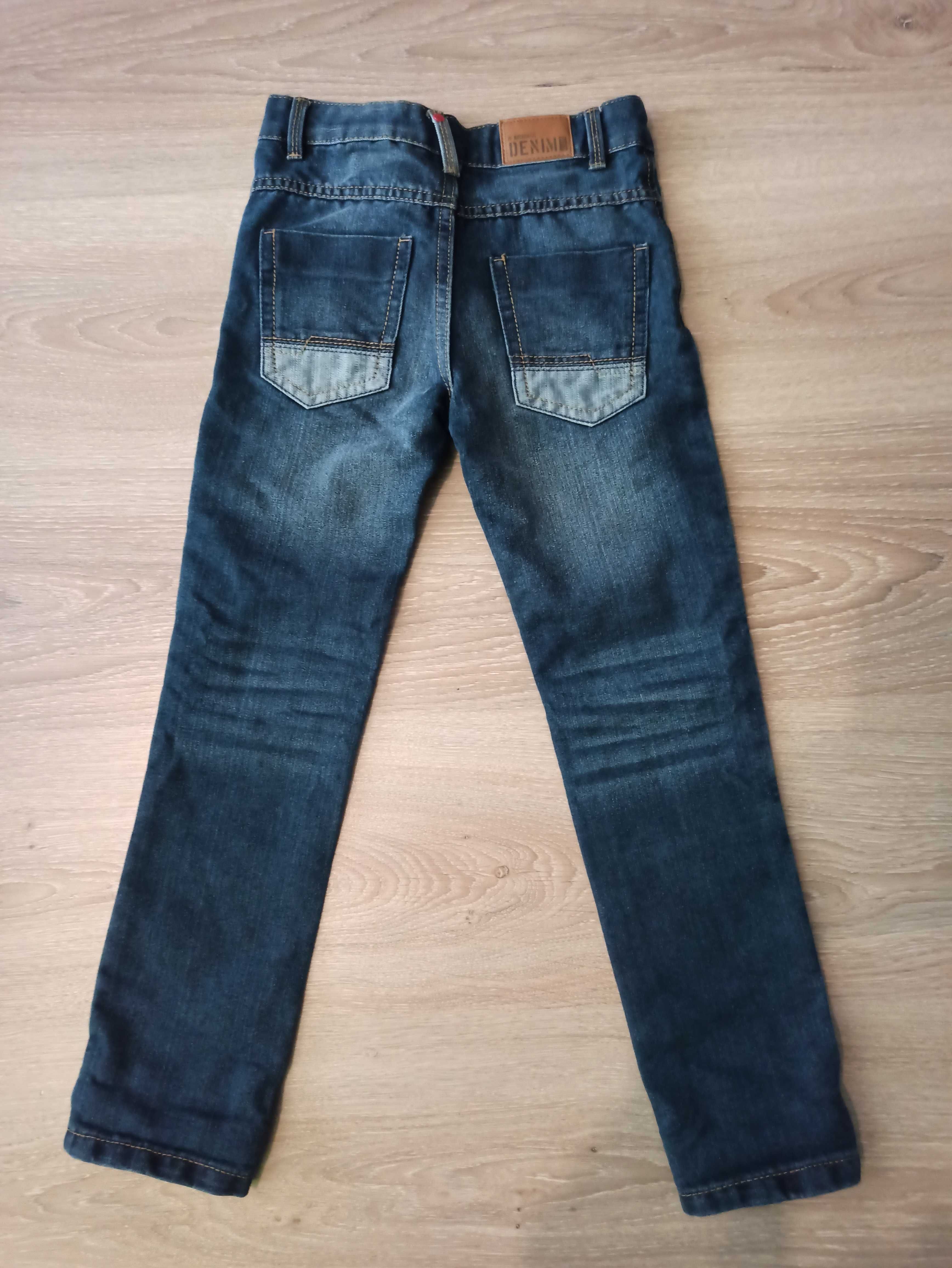 Sprzedam jeansy dziecięce "in extenso" 6 lat (116 cm)