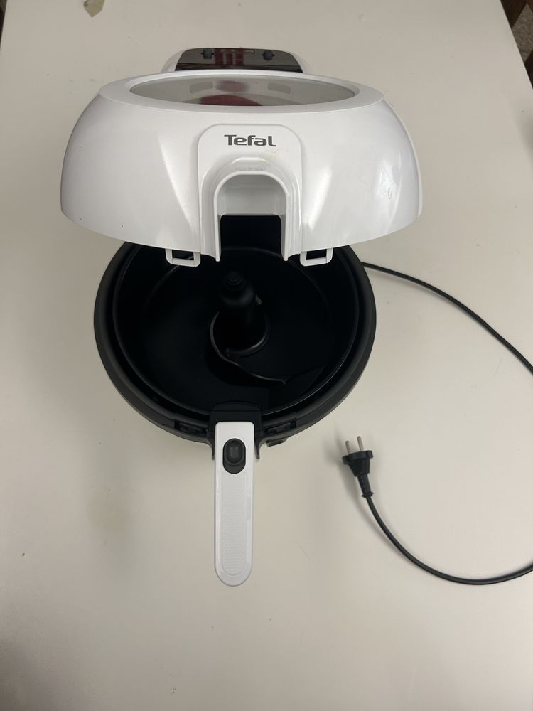 Air fryer Tefal como nova