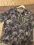 Camisa gomenin tamanho L