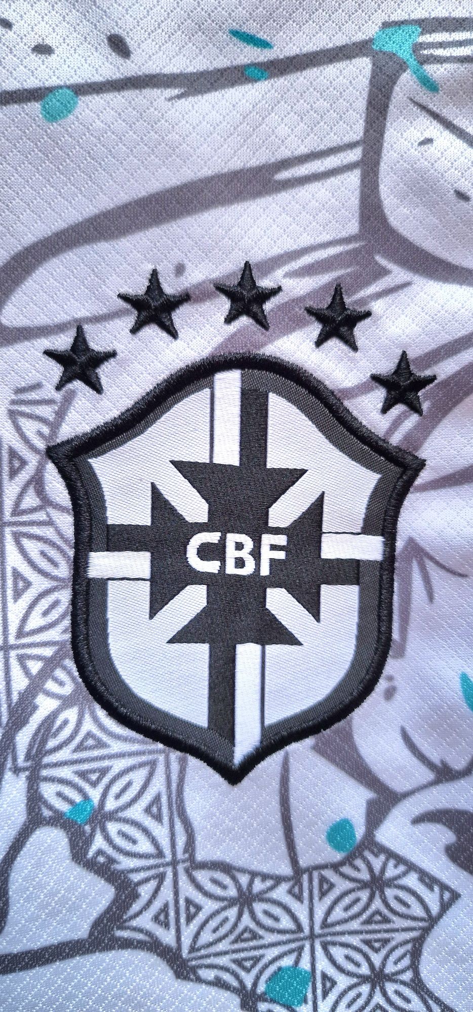 Camisola nova com etiqueta nunca usada