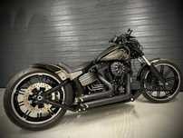 Harley-Davidson Softail Breakout Harley Davidson Breakout style