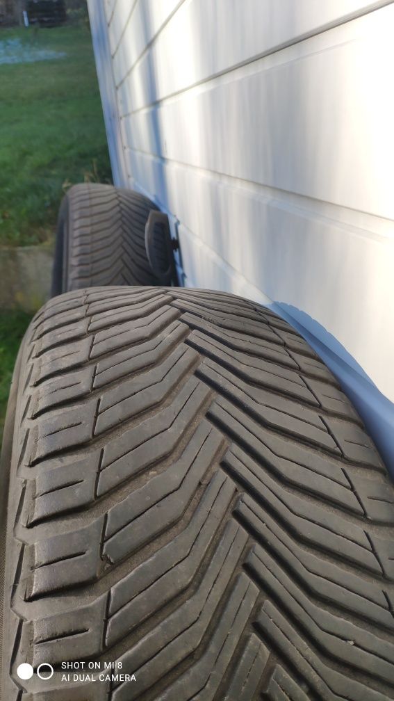 2 x Opony całoroczne Michelin Crossclimate 2 215/65 R17 103V