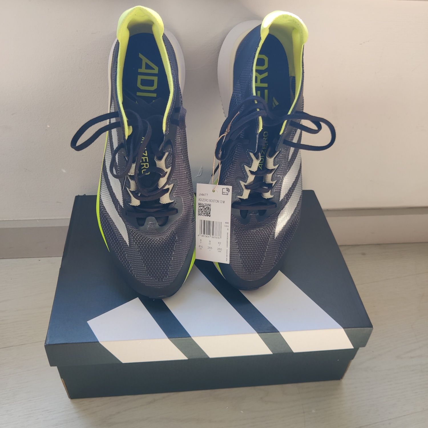 Adidas Boston 12