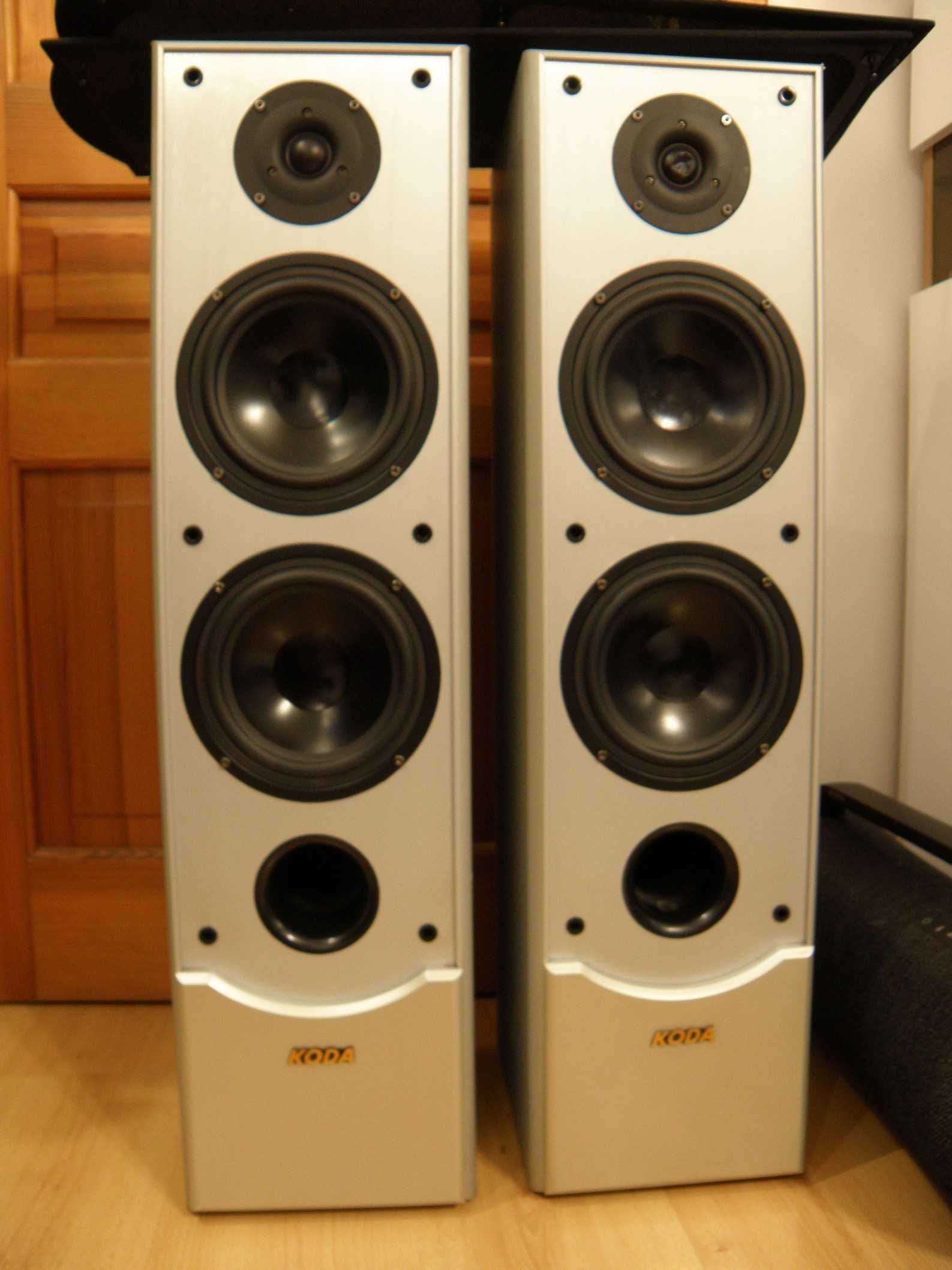 Kolumny renomowanej firmy Koda AV 702 F jak jamo , m audio