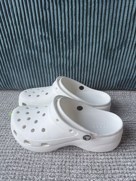 Klapki damskie Crocs Classic Platform r. 42-43 11 NOWE Białe