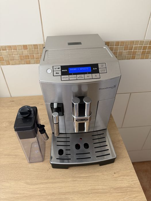 Máquina de cafe Delonghi