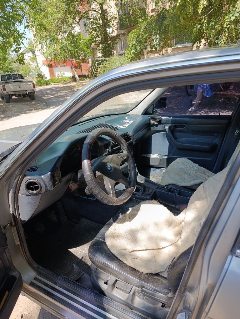 BMW 5 series E34-524td