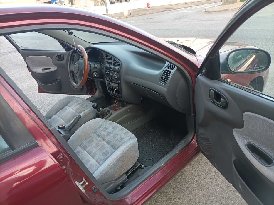 Lanos Daewoo 142.000 Km