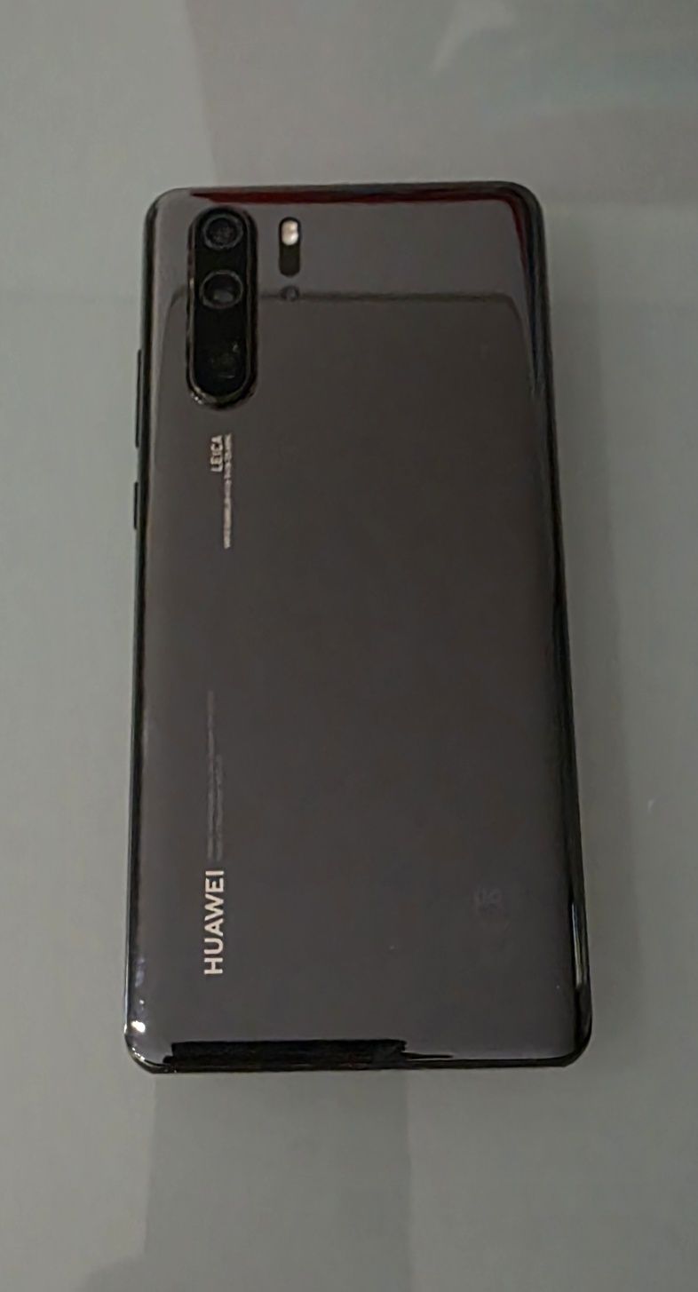 Telemóvel Huawei P30 Pro