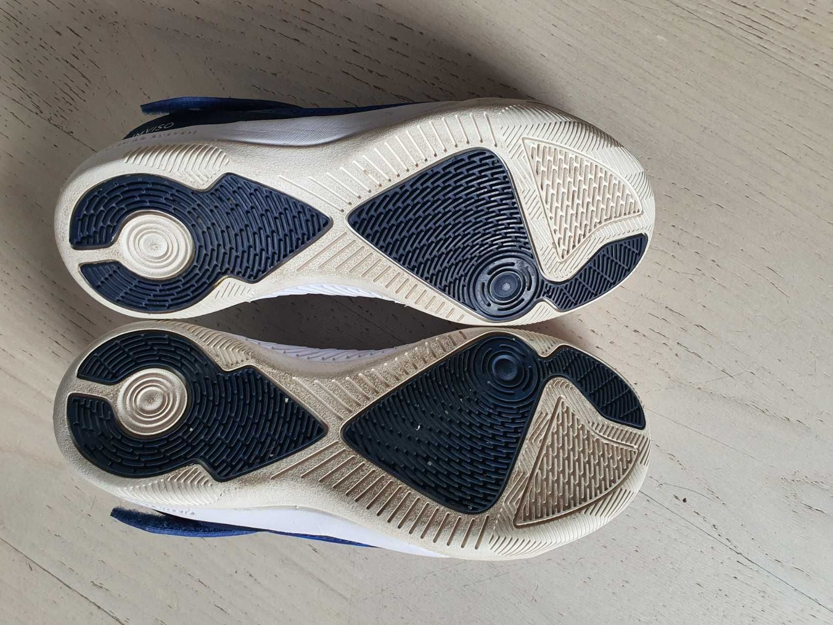 Buty do piłki halowej futsal dla dzieci Kipsta rozm.33