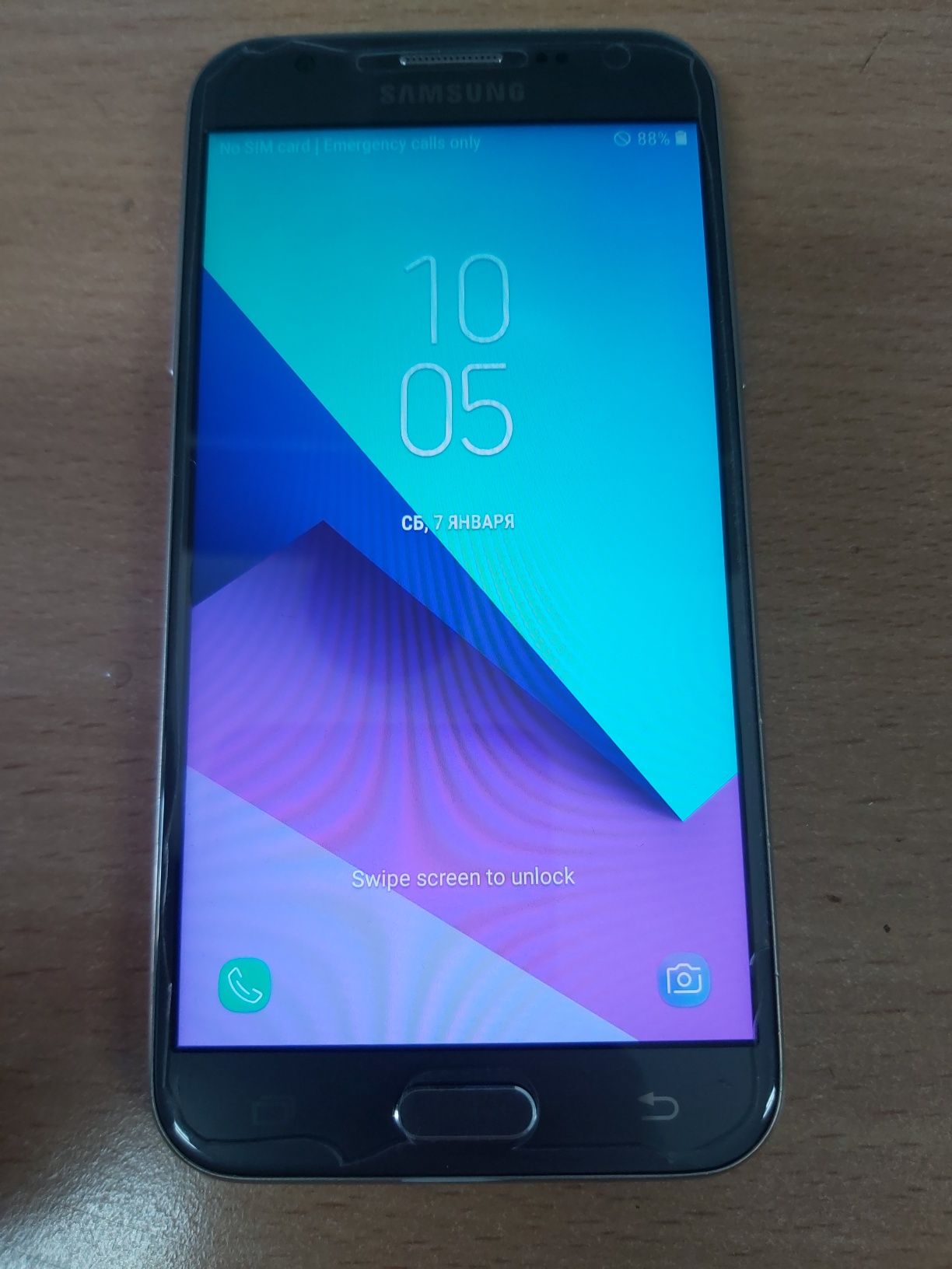 Samsung Galaxy J3 Emerge J327A залочен под оператора.