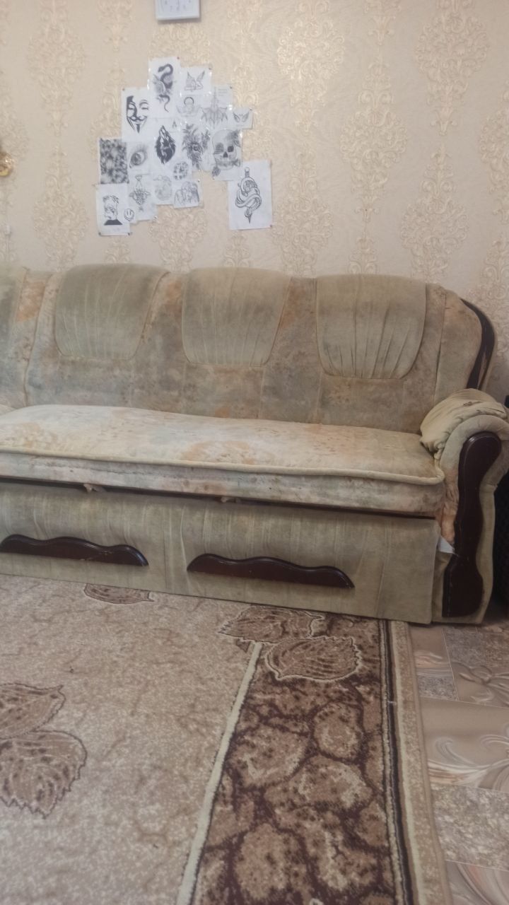 Продам диван угловий