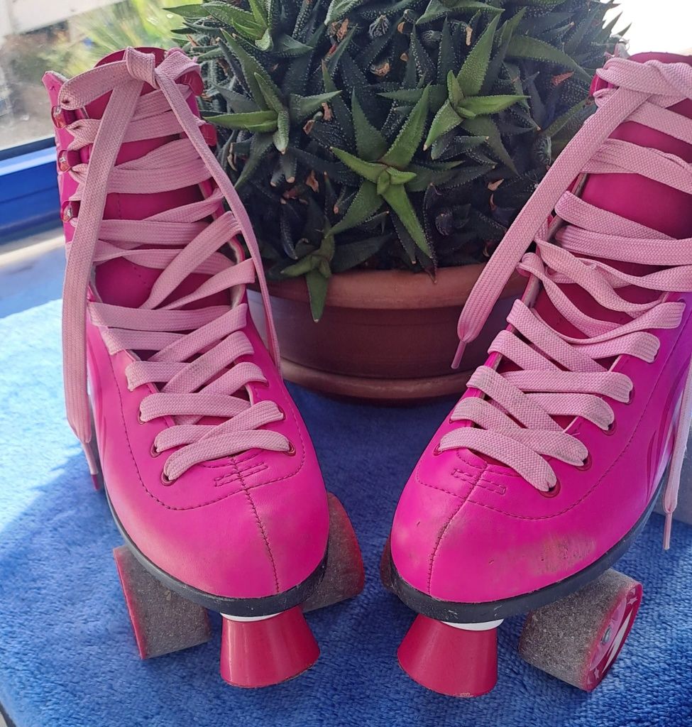 Patins Bota de 4 rodas