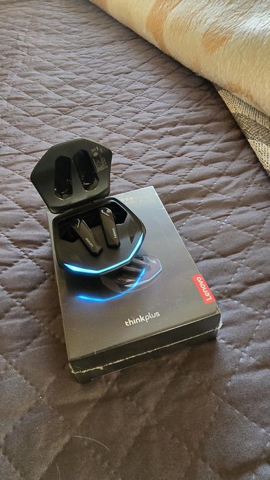 Lenovo GM2 earbuds