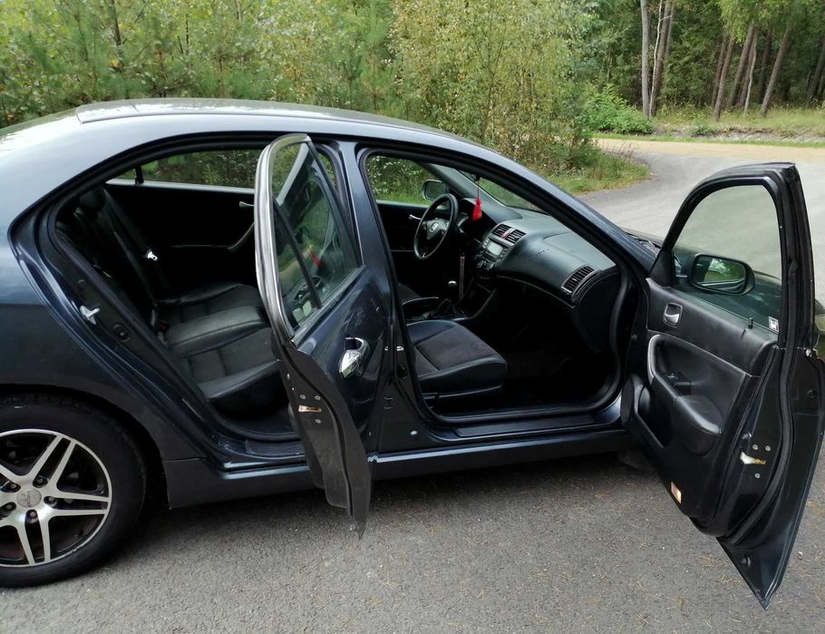 Honda Accord 2,2 LIFT 140KM KOMPUTER Alufelgi KLIMA Skóra SALON PL Mp3