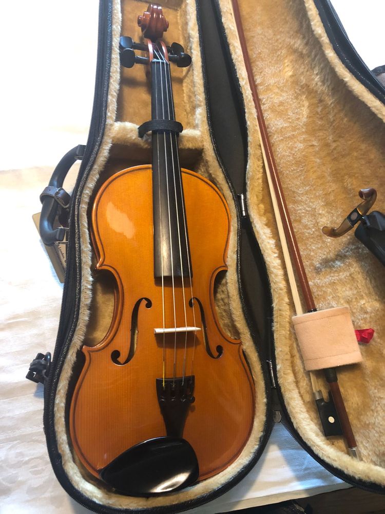 Violino 4/4 Romeno