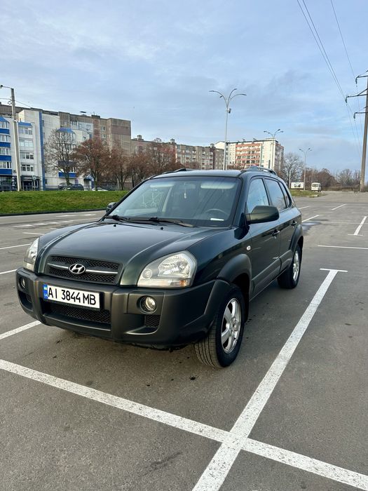 Продам Hyundai Tucson 2008 2.0 пердній привід