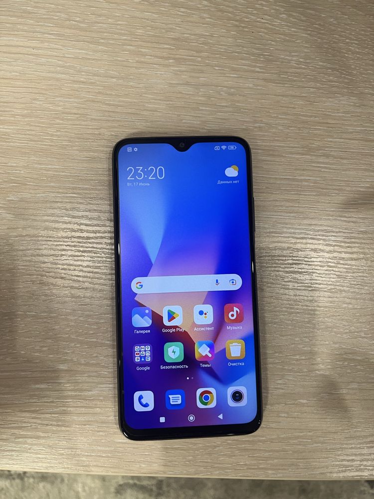Телефон Xiomi redmi 9T новый