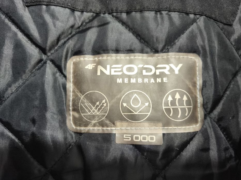 Лижна куртка  4F NEON SNOW