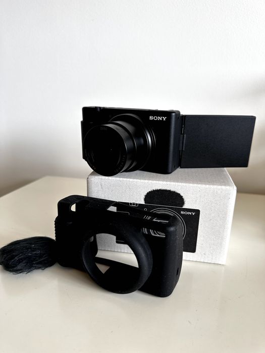Sony ZV-1M2 em ótimo estado!