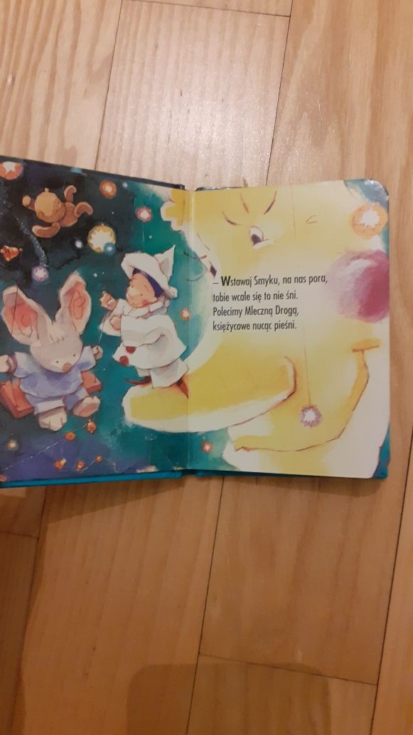 Ksiazeczka dla dzieci Krolik Smyk na Ksiezycu