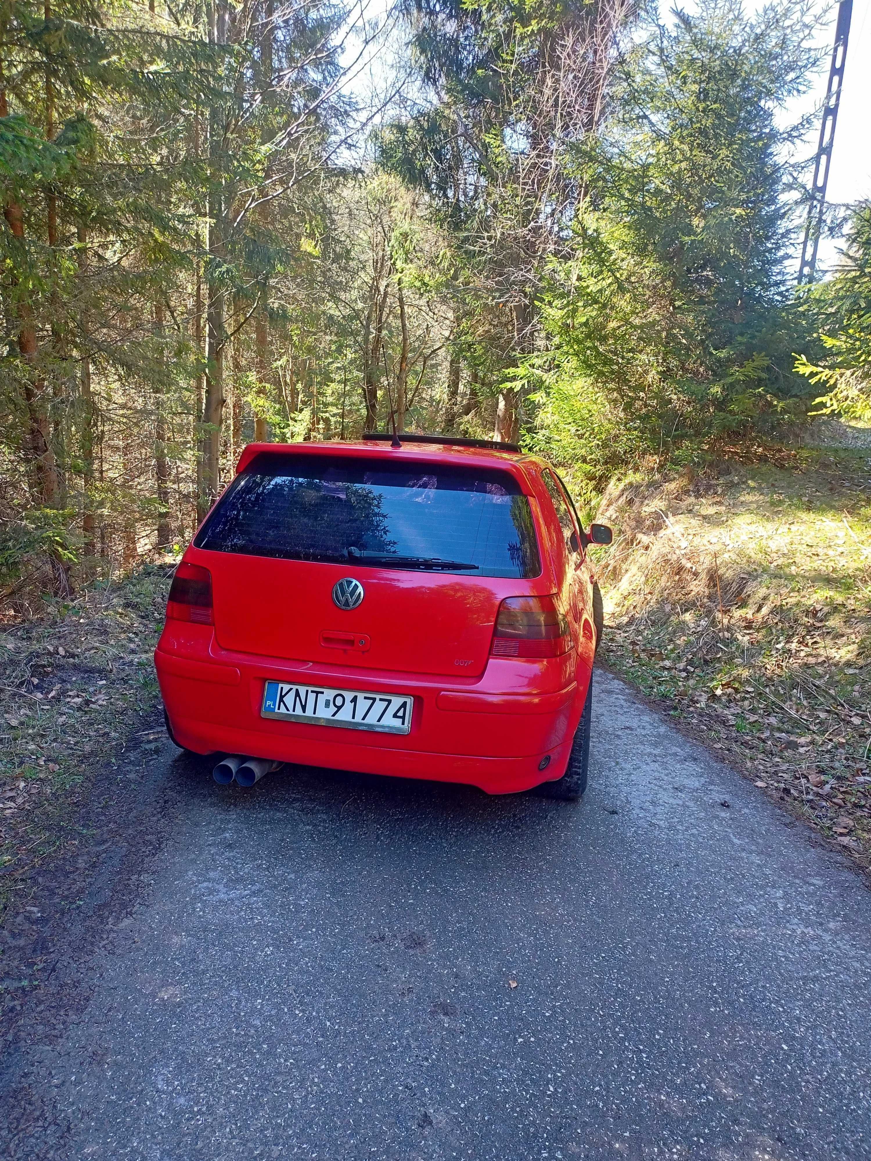 Volkswagen Golf 4 GTI