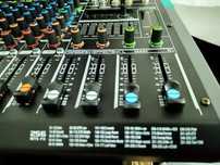 Mesa de som mixer
