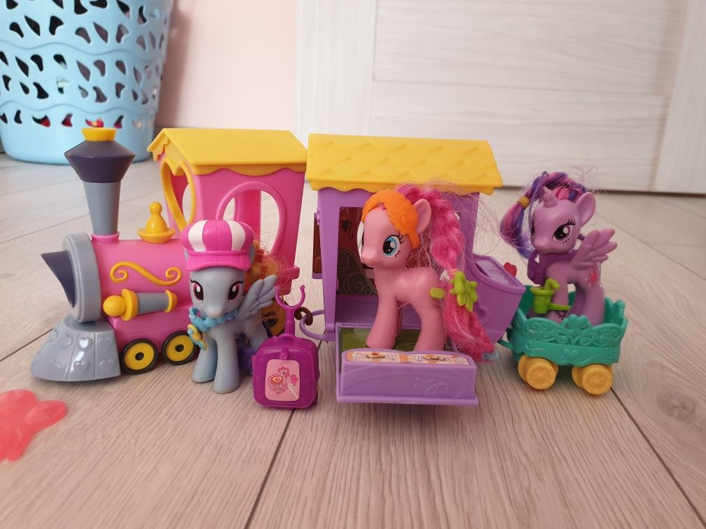 Pociąg my little ponny MLP z konikami