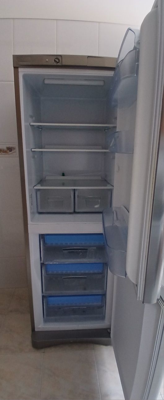 Frigorífico Indesit Ban 12